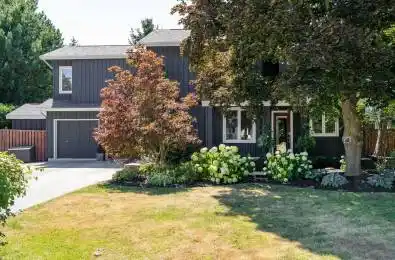 133 Carmichael Crescent Blue Mountains Ontario L9Y 0R2