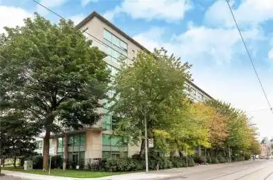 954 King Street Unit# 302 Toronto C01 Ontario M6K 3L9