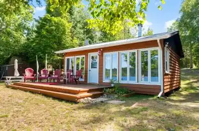 5 Triple L Lane Brudenell, Lyndoch and Raglan Ontario K0J 2A0