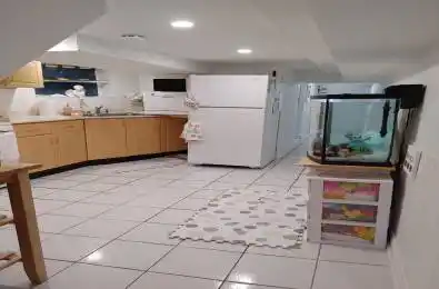 1172 Ossington Avenue Unit# Lower unit Toronto C02 Ontario M6G 3W1