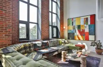 150 Logan Avenue Unit# 409 Toronto E01 Ontario M4M 0E4