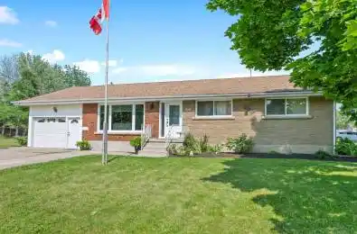 32 Hanson Drive St. Catharines Ontario L2M 2X1