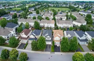 544 Ravendale Way Barrhaven Ontario K2J 0G9