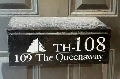 109 The Queensway N/A Unit# #108 Toronto W01 Ontario M6S 5B6
