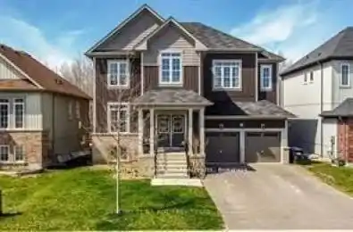 215 Roy Drive Clearview Ontario L0M 1S0