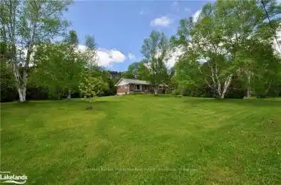 24 JOHN Street Sundridge Ontario P0A 1Z0