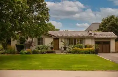 102 RAILWAY Avenue Middlesex Centre Ontario N0L 1R0