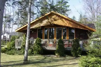 72 59th Street Wasaga Beach Ontario L9Z 1V8