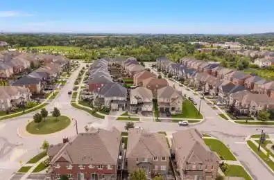 43 Fairmont Ridge Trail King Ontario L7B 0A6