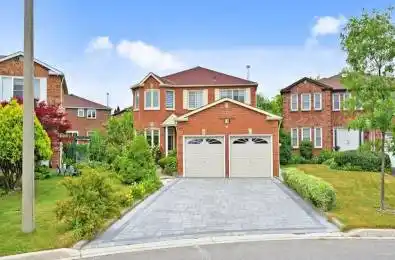 18 Littleborough Court Toronto E10 Ontario M1C 4S5