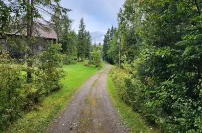 96 Pickerel & Jack Lake Road Burk's Falls Ontario P0A 1C0