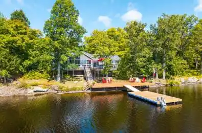 27 Lizzie's Lane McKellar Ontario P2A 0B4