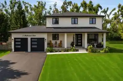 3 Heatherwood Drive Springwater Ontario L9X 0N4