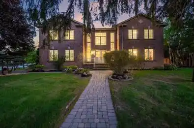 8 Tivoli Avenue Richmond Hill Ontario L4C 0C6