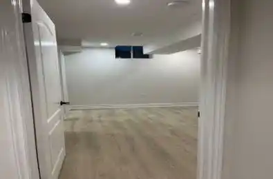 130 Lady Dolores Avenue Vaughan Ontario L6A 4G3