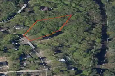 Woodland Drive Bracebridge Ontario P1L 1M2