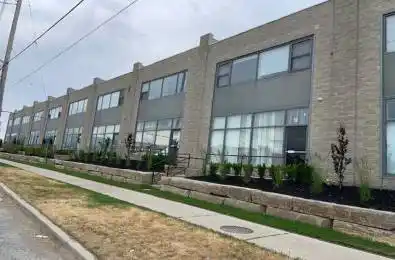 300 New Toronto Street Unit# 13 Toronto W06 Ontario M8V 2E7