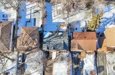 42 Farmingdale Crescent Unit# MainFl Barrie Ontario L4M 5E5