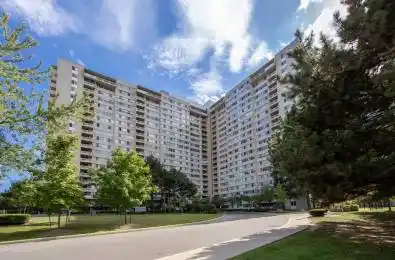 3590 Kaneff Crescent Unit# 609 Mississauga Ontario L5A 3X3