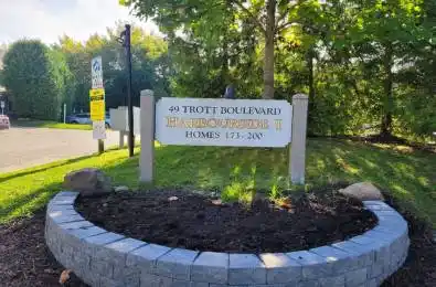 49 Trott Boulevard Unit# 179 Collingwood Ontario L9Y 5B8