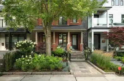 26 Winners Circle Toronto E02 Ontario M4L 3Z7