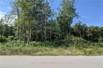 4 Sunset Place Huron-Kinloss Ontario N0G 2R0