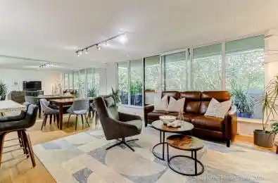 360 Bloor Street Unit# 207 Toronto C09 Ontario M4W 3M3