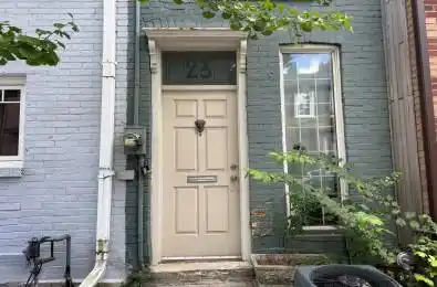 23 Bishop Street Toronto C02 Ontario M5R 1N3