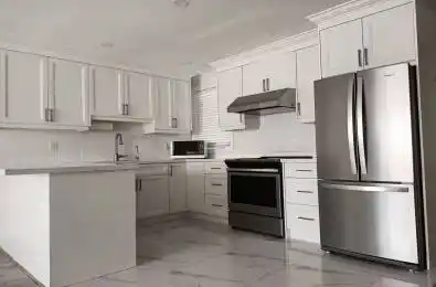 2304 Keele Street Toronto W04 Ontario M6M 3Z8