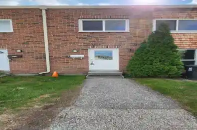 18 Elsa Vine Way Unit# 132 Toronto C15 Ontario M2J 4H9