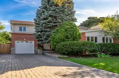 12 Addison Crescent Toronto C13 Ontario M3B 1K8