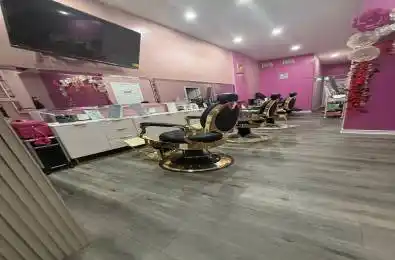 7060 Airport Road Mississauga Ontario L4T 2G8