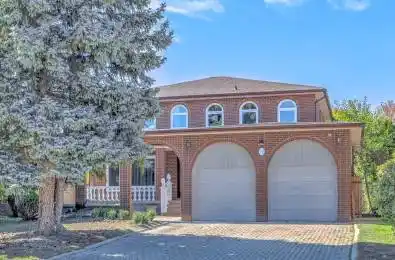 52 Triangle Villas Drive Toronto E05 Ontario M1W 3L2