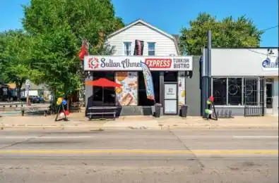 1459 main Street Hamilton Ontario L8K 1C5