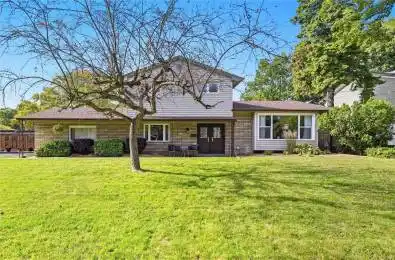 641 HOLT Drive Burlington Ontario L7T 3N4