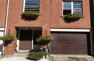 13 Portneuf Court Toronto C08 Ontario M5A 4E4