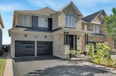 7 NEWINGTON Crescent Brampton Ontario L6P 3G3