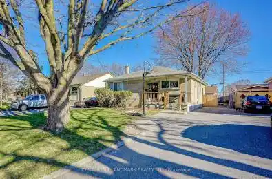 13 Billingsgate Crescent Ajax Ontario L1S 2R7