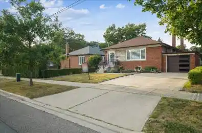 65 Exbury Road Toronto W05 Ontario M3M 1P9