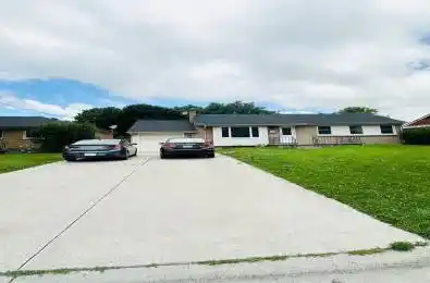 1222 Hillcrest Avenue London East Ontario N5Y 4N1