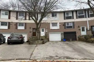 100 Oakdale Drive Oakville Ontario L6H 1J3