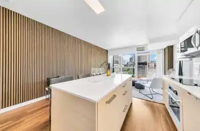 210 Simcoe Street Unit# 911 Toronto C01 Ontario M5T 0A9