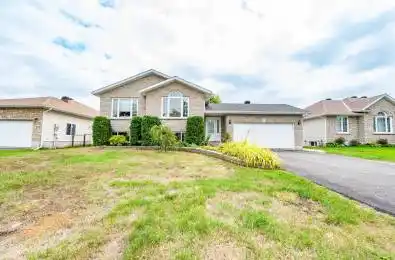 8 Cockcroft Crescent Deep River Ontario K0J 1P0