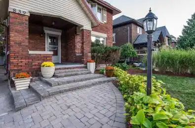 839 Queens Boulevard Kitchener Ontario N2M 1A6