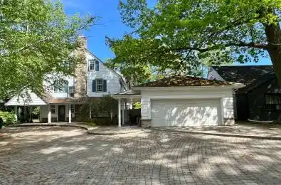 51 Bayview Wood Toronto C12 Ontario M4N 1R9