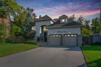 28 Windsor Crescent Barrie Ontario L4N 0K3