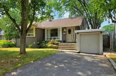 30 Paperbirch Drive Toronto C13 Ontario M3C 2E7