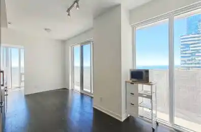 88 Harbour Street Unit# 4810 Toronto C01 Ontario M5J 0C3