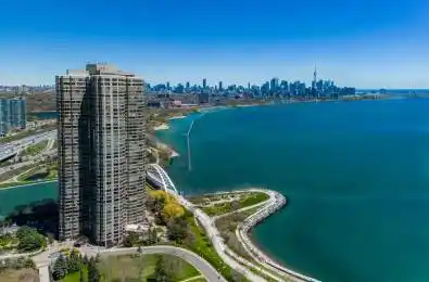 1 Palace Pier Court Unit# 309 Toronto W06 Ontario M8V 3W9