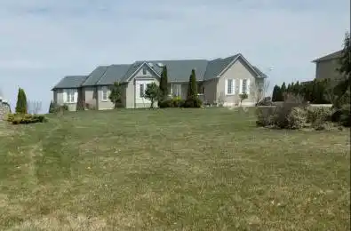 8 Everglade Drive Brampton Ontario L6P 0R2